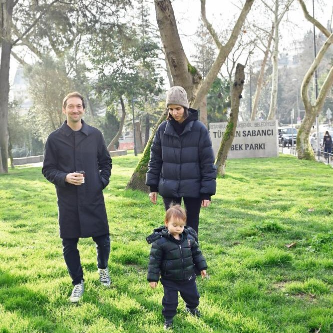 Şamdan Plus Objektifinden Caddelerde Ünlü İsimler