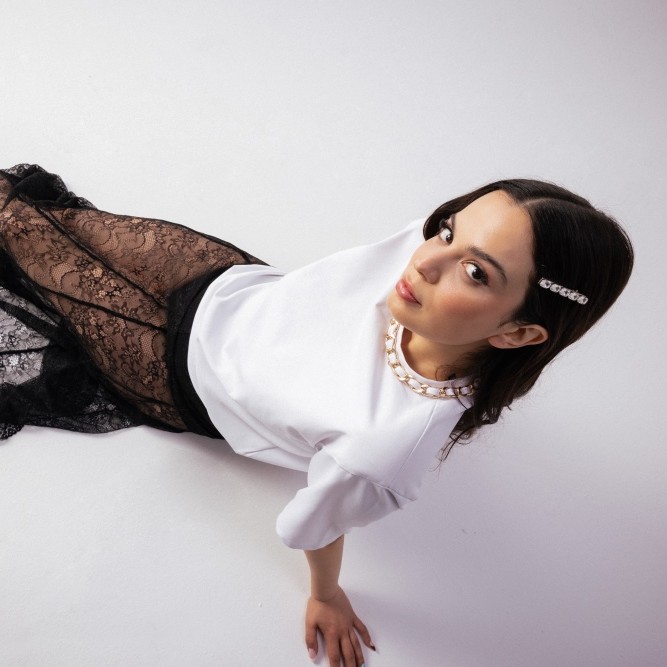 ASLI BEKİROĞLU FARKLI + ÖZGÜN + YARATICI