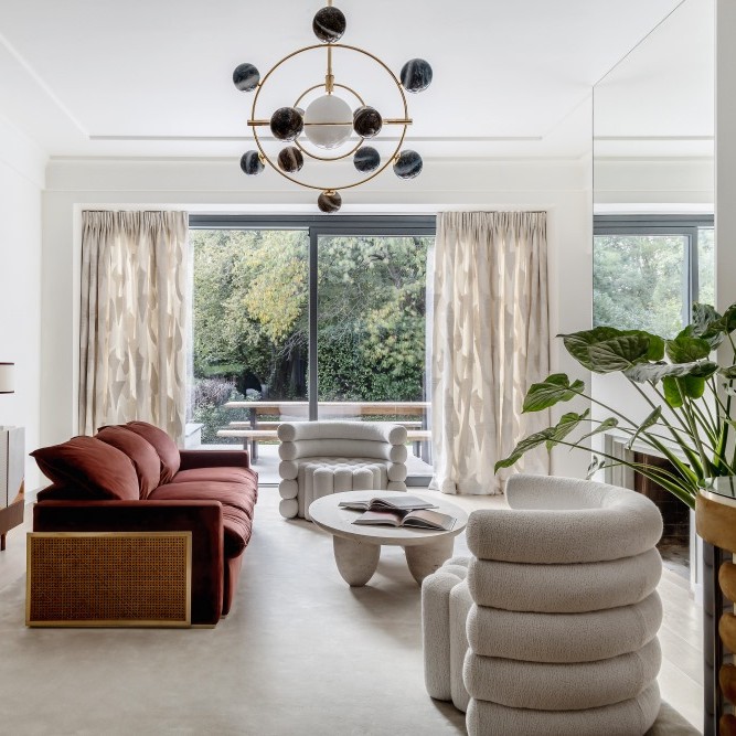 Zarafetin ve Sıcaklığın Buluştuğu Brüksel Villası