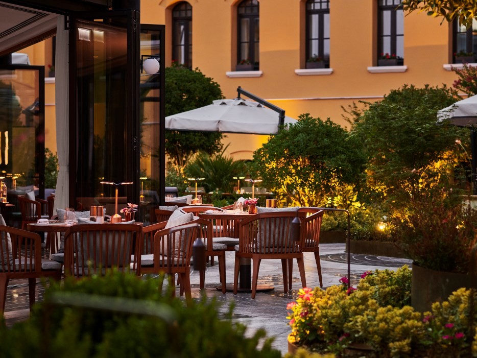 Four Seasons Sultanahmet'te Hıdırellez Ateşiyle Bahara Merhaba