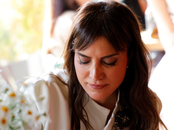 Rosella Karabacak Annesine İthaf Ettiği Yemek Kitabını Tanıttı
