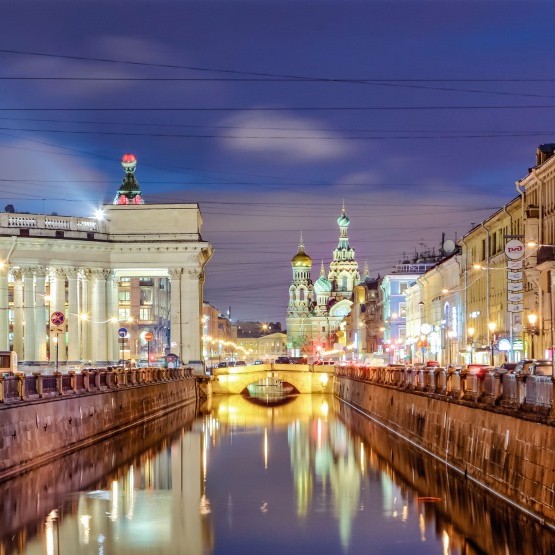 Rusya'nın Avurpa'ya Açılan Büyüleyici Kapısı ST. Petersburg