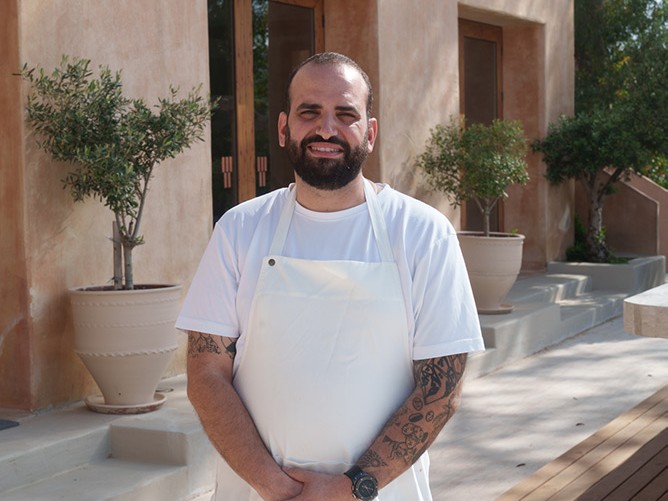Michelin Yıldızlı Şef Atilla Heilbronn’la Ruins Bodrum’da Lezzet Sanata Dönüşüyor