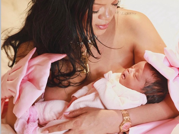 Rihanna Üçüncü Kez Anne Oldu