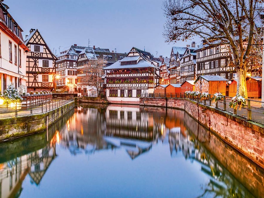 Avrupa'nın Kalbinde Masalsı Bir Şehir "Strasbourg"