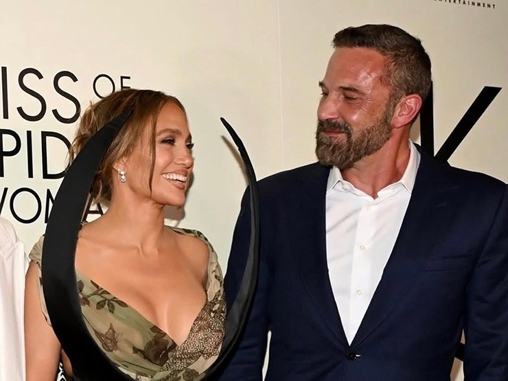 Jennifer Lopez ve Ben Affleck Yeniden Kırmızı Halıda