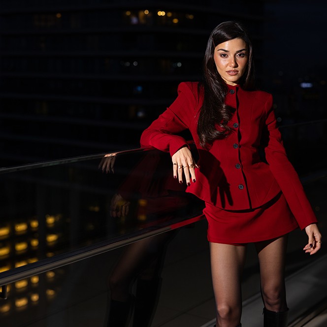 Nocturne, Hande Erçel’le Paris’te Çektiği Yeni Filmini Tanıttı