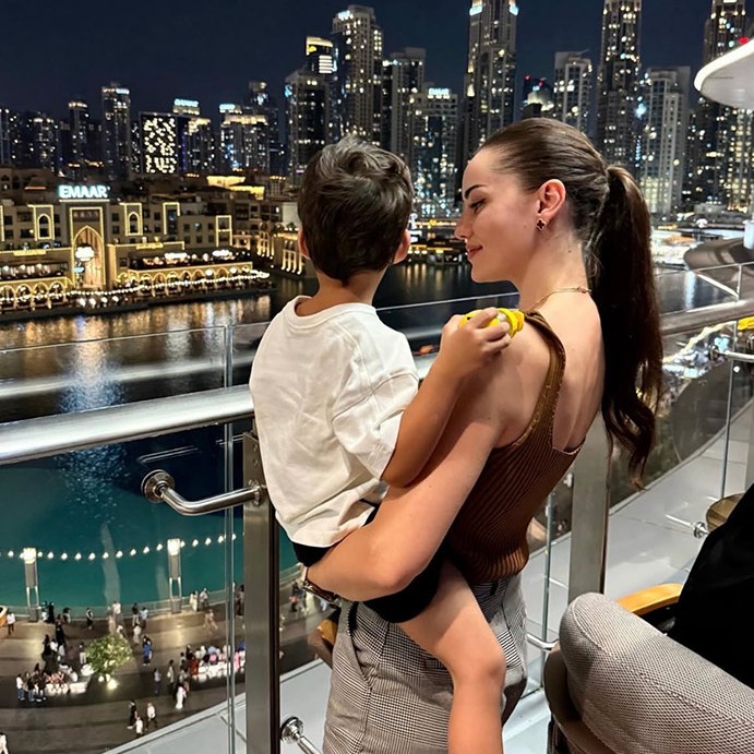 Fahriye Evcen Dubai'de
