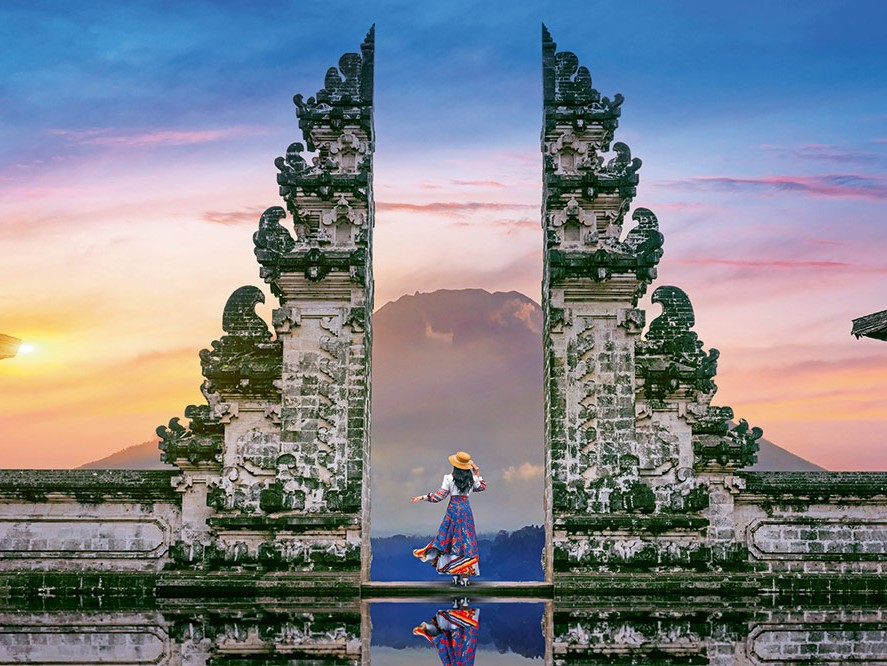 Deniz, Kum ve Gğneşten Çok Daha Fazlası "Bali"