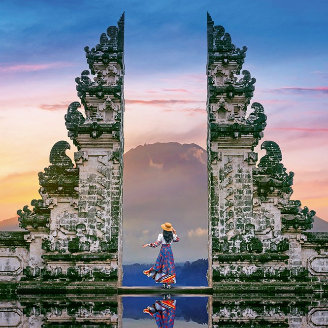 Deniz, Kum ve Gğneşten Çok Daha Fazlası "Bali"