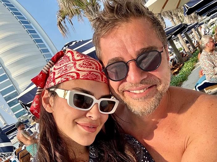 Engin Altan Düzyatan’dan Eşi Neslişah Alkoçlar’a Doğum Günü Mesajı