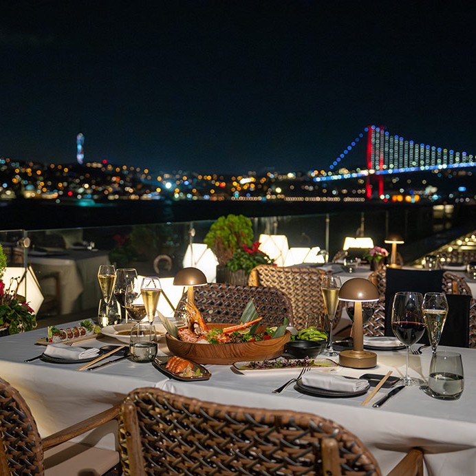 Boğaz’da Yeni Yılın Sofistike Buluşması