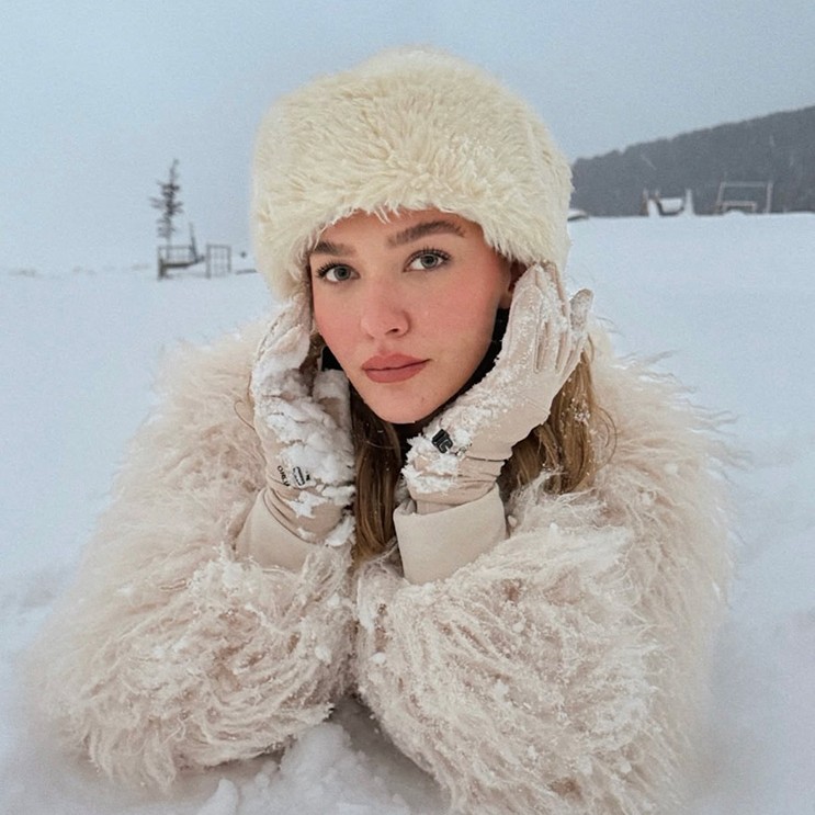 Melisa Döngel’den Kayak Tatilinden Kare