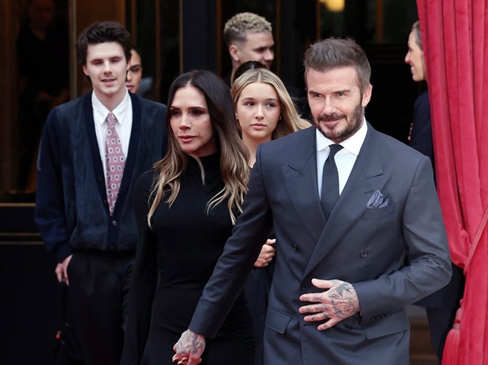 Victoria Beckham’a Fransa’dan Prestijli Nişan