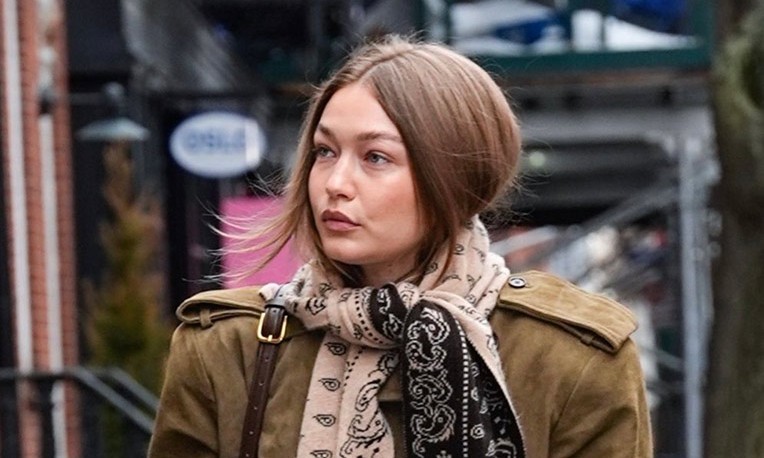 Gigi Hadid Manhattan Sokaklarında