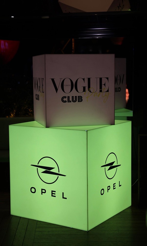 Vogue Türkiye ve Opel Türkiye, Yeni Sezonu Coşkuyla Karşıladı!