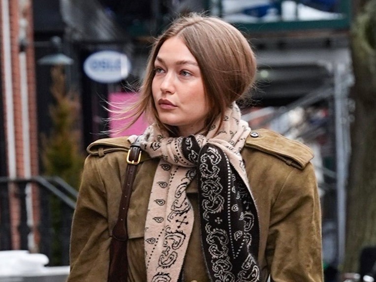 Gigi Hadid Manhattan Sokaklarında