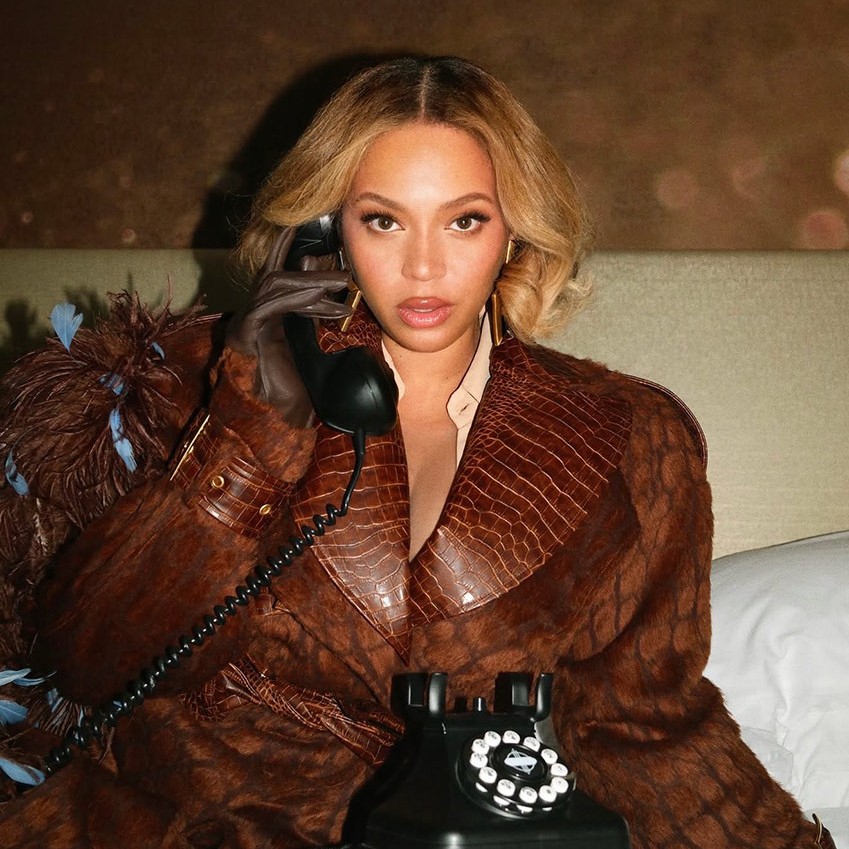 Beyonce’den Yeni Stil Hamlesi