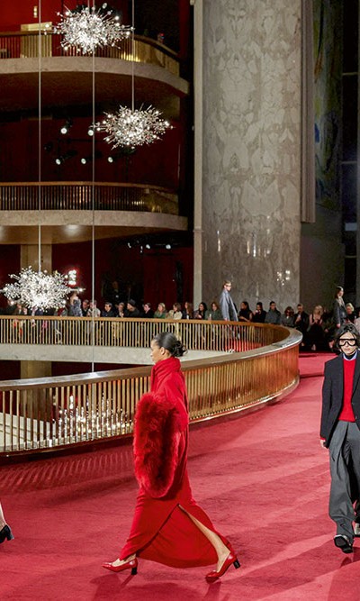 New York'ta Modern Kadın Yorumu