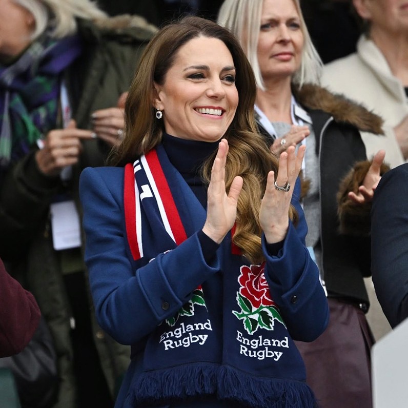 Tribünlerde Kraliyet Rüzgarı