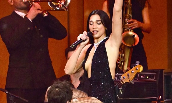 BRIT Awards 2026 Manchester’da Gerçekleşti: Gecenin Öne Çıkanları