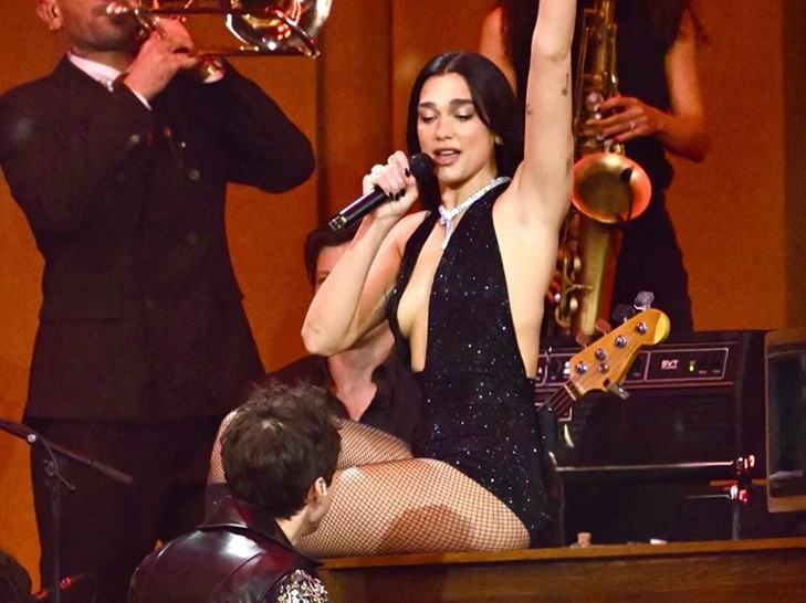 BRIT Awards 2026 Manchester’da Gerçekleşti: Gecenin Öne Çıkanları