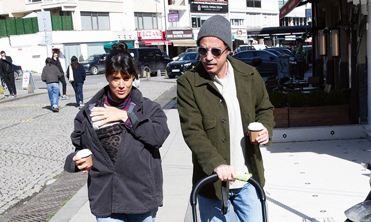 Şamdan Plus Objektifinden Caddelerde Ünlü İsimler