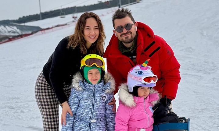 Seda Bakan Bayramı Ailesiyle Kar Tatilinde Geçirdi