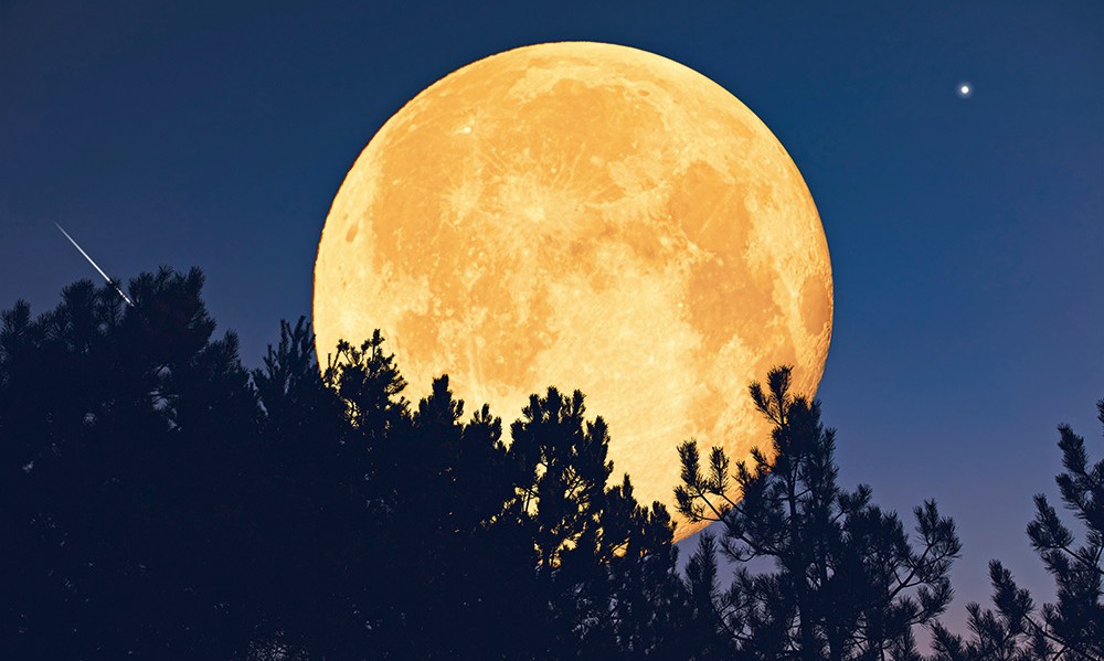 Terazi Dolunayı Burçları Nasıl Etkileyecek