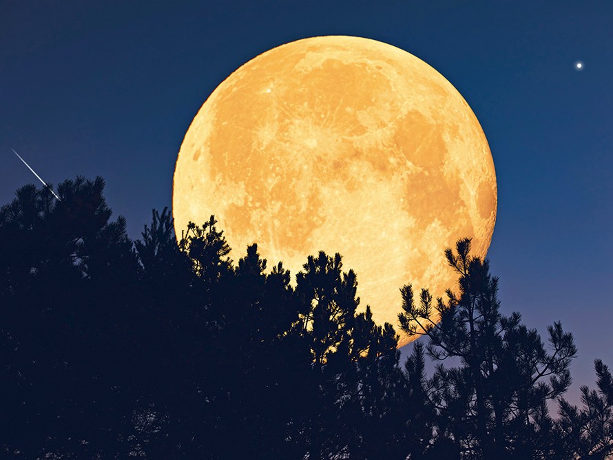 Terazi Dolunayı Burçları Nasıl Etkileyecek