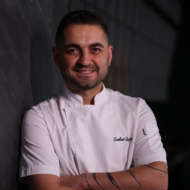 Izaka Terrace’ta İki Şefin İmza Lezzetleri Aynı Masada