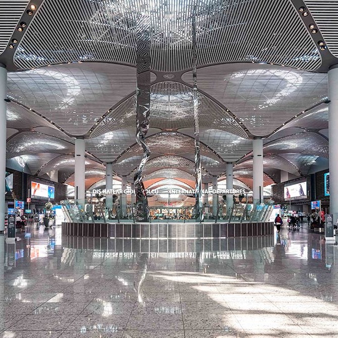 İGA İstanbul Havalimanı’nın Merkezi Dev Sanat Eseri ile Buluştu