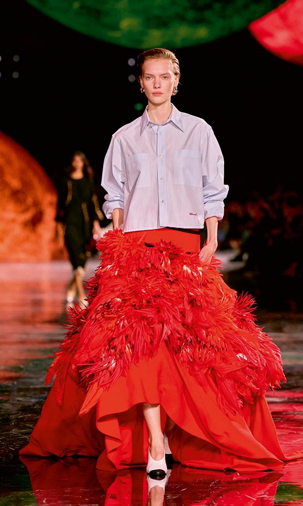 2026 İlkbahar Moda Trendleri: Bu Sezonun Öne Çıkan Stilleri