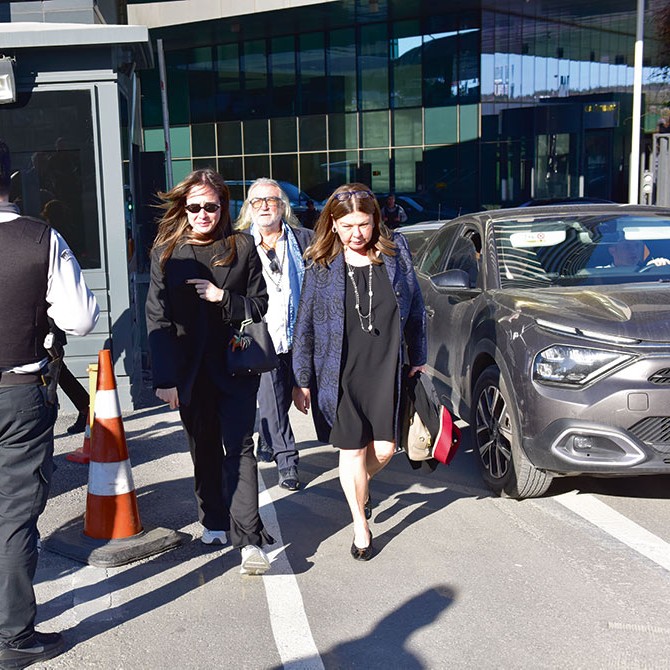 Şamdan Plus Objektifinden Caddelerde Ünlü İsimler