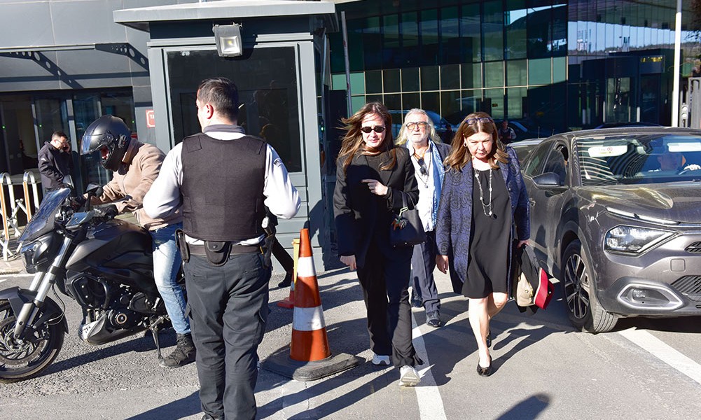 Şamdan Plus Objektifinden Caddelerde Ünlü İsimler