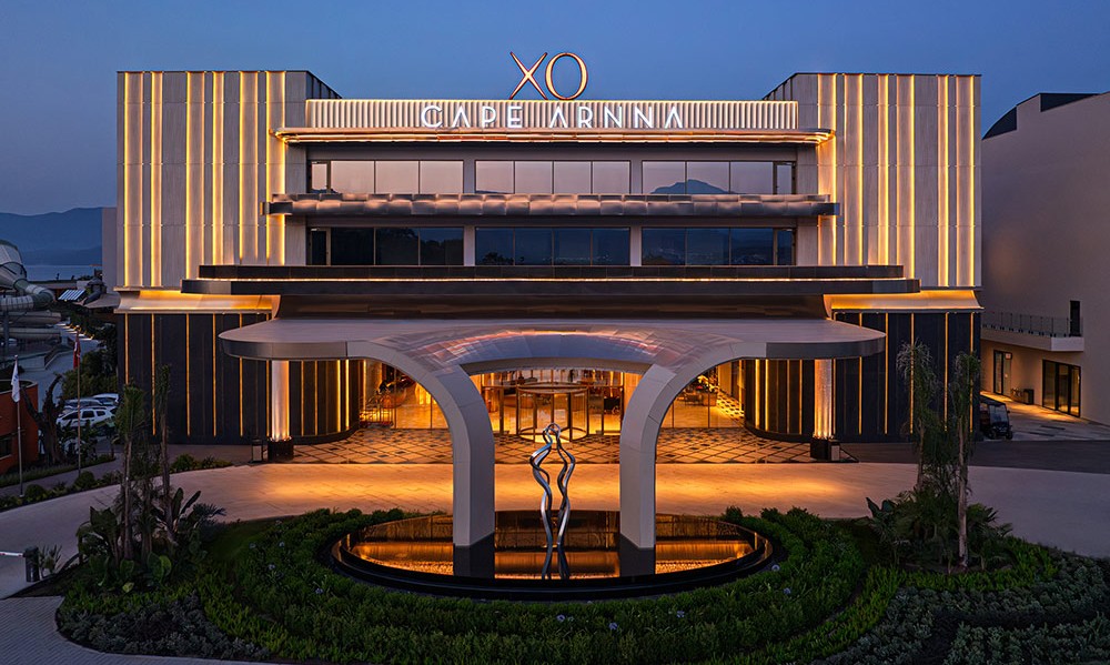 XO Cape Arnna 2026 yaz sezonunu açtı
