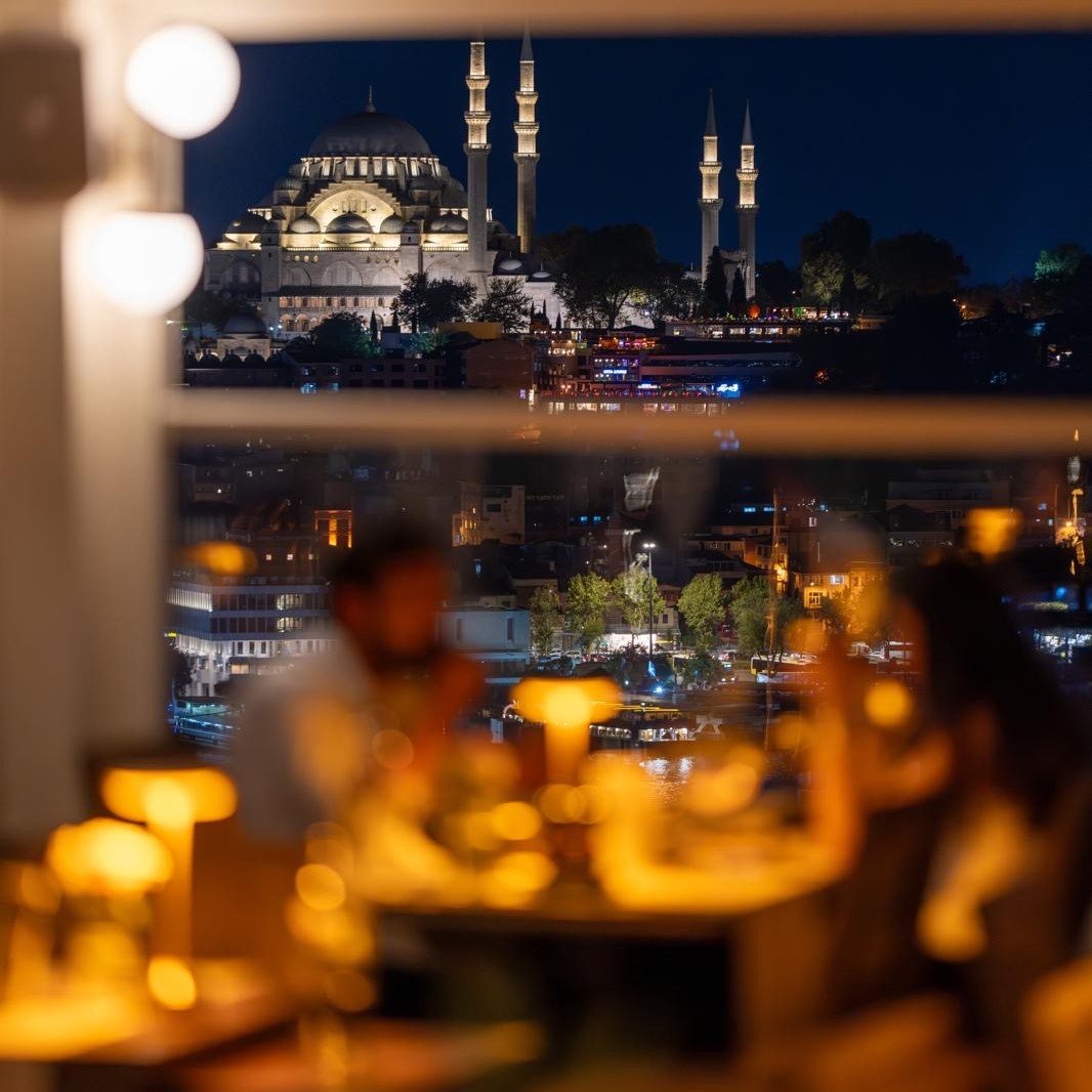 İstanbul’da Yeni Nesil Rooftop Gastronomi