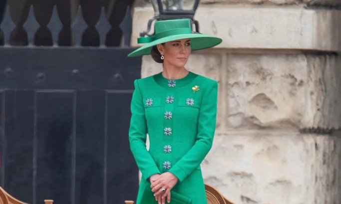 Prenses Kate’in Trooping the Colour Stili Merak Konusu Oldu