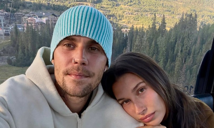 JUSTIN VE HAILEY BIEBER’DAN ROMANTİK YIL DÖNÜMÜ KAÇAMAĞI