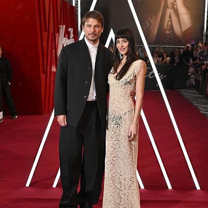 Dakota Johnson ve Josh Hartnett “Verity” Galasında