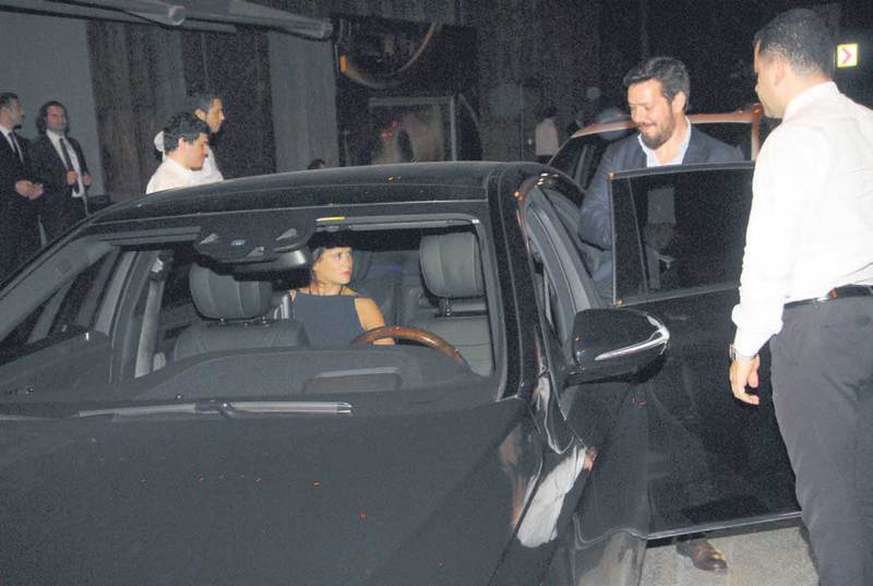 Flaşlar Boyner'i korkuttu