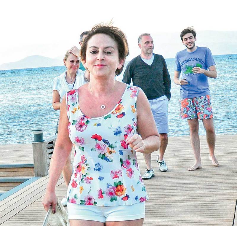 Gün batımı partisine büyük ilgi