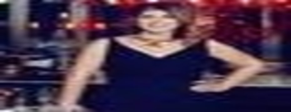 Gamze Cizreli evinde yılbaşı partisi verdi