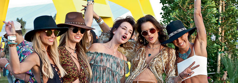 Ünlü müzik festivaline yıldız yağuru