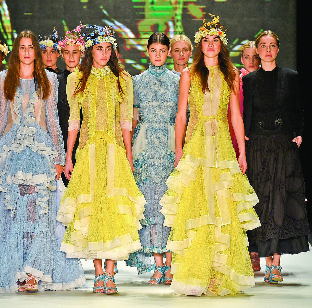 İstanbul'da moda rüzgarları esmeye başladı