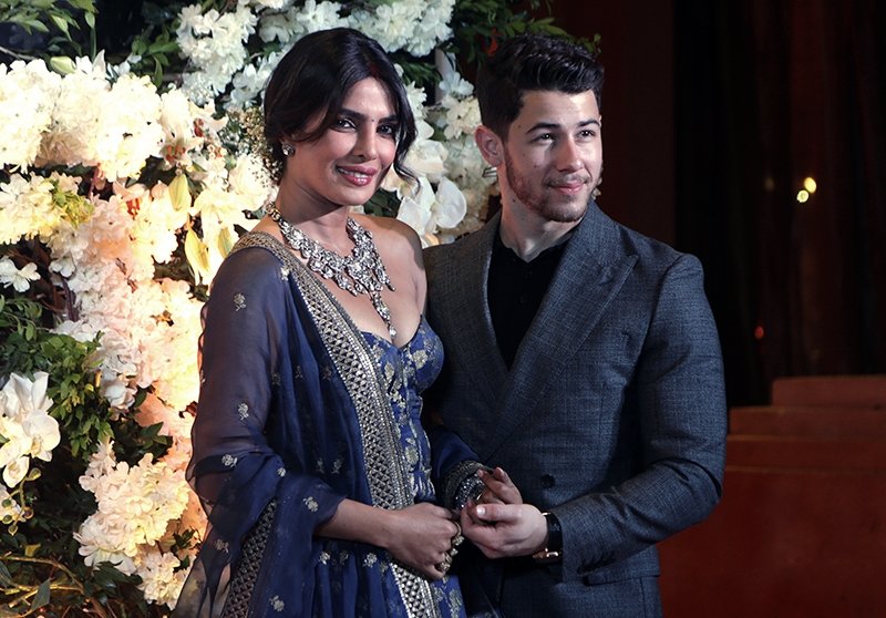 Priyanka Chopra ve Nick Jonas çifti balayından dönüp tekrar düğün yaptılar