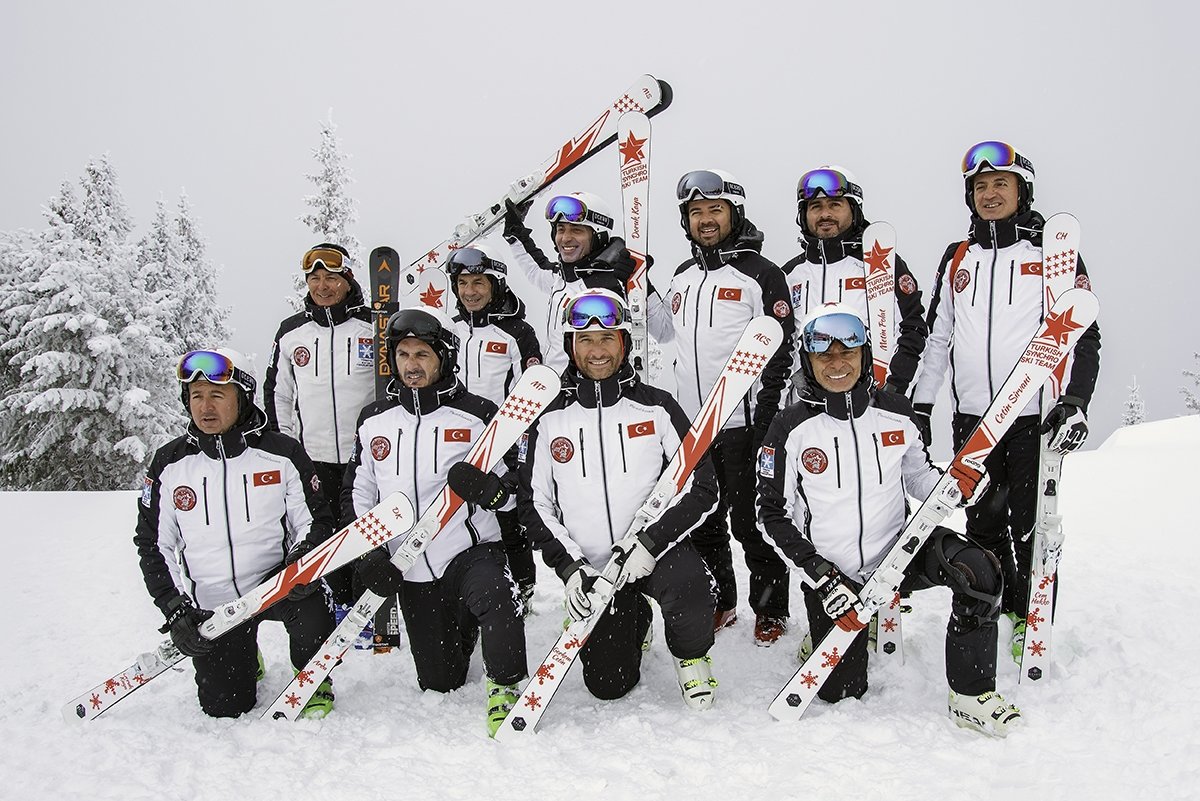 Türkiye Senkronize Kayak Milli Takımı, Türkiye’yi gururla temsil etti
