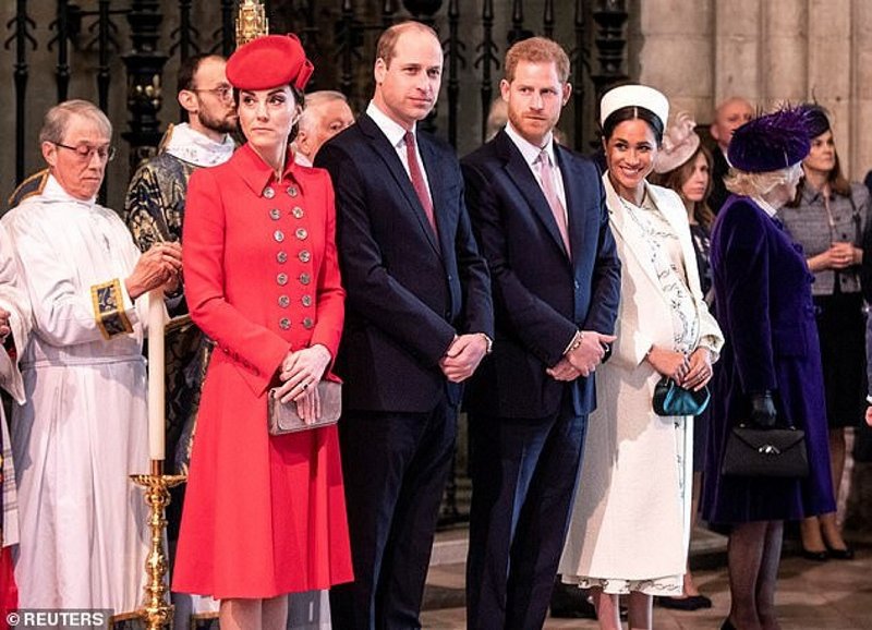 Kate Middleton ve Prens William, Meghan Markle ve Prens Harry çiftini ziyaret etti