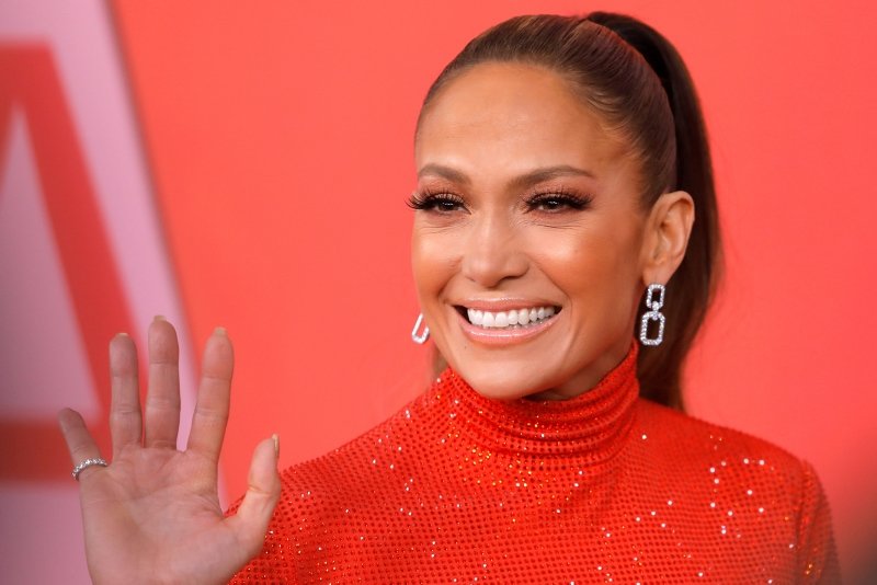 Jennifer Lopez'e yoğun ilgi!