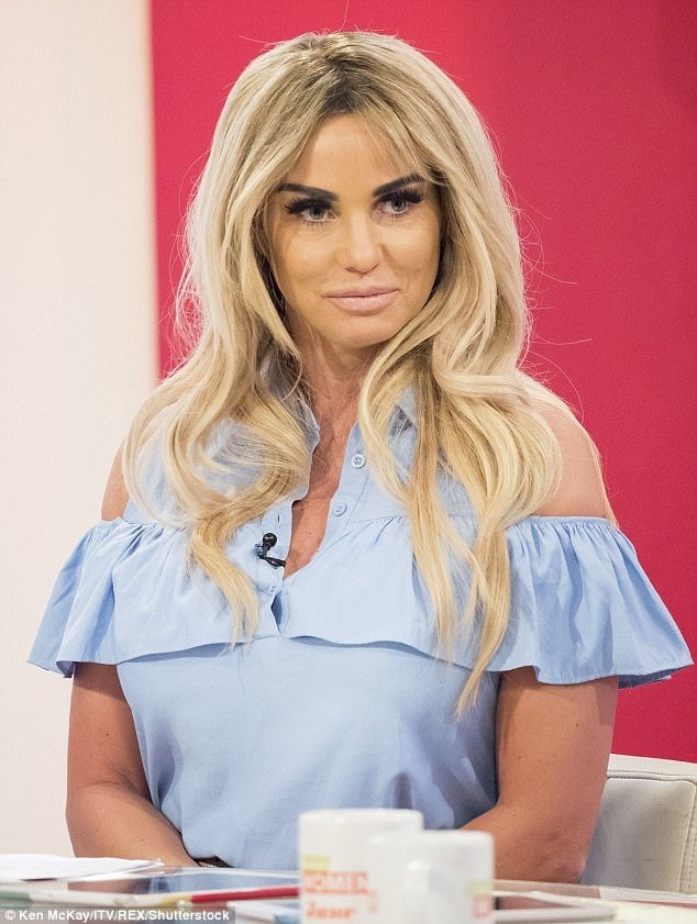 Katie Price, Türkiye'ye geldi